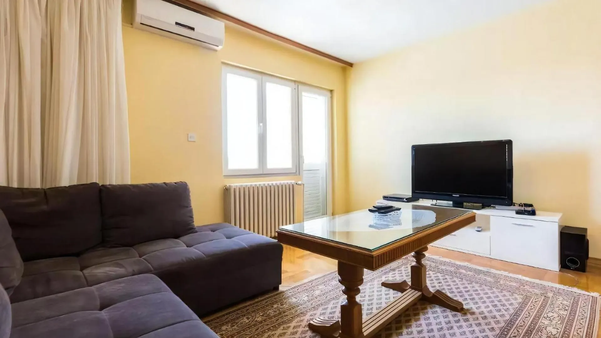 Apartment Modernes Appartement Mit Balkon Bibinje