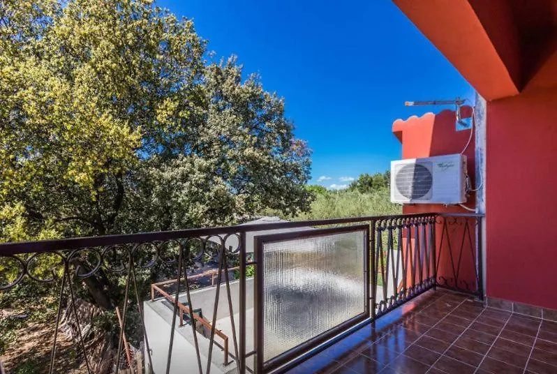 Modernes Appartement Mit Balkon Bibinje