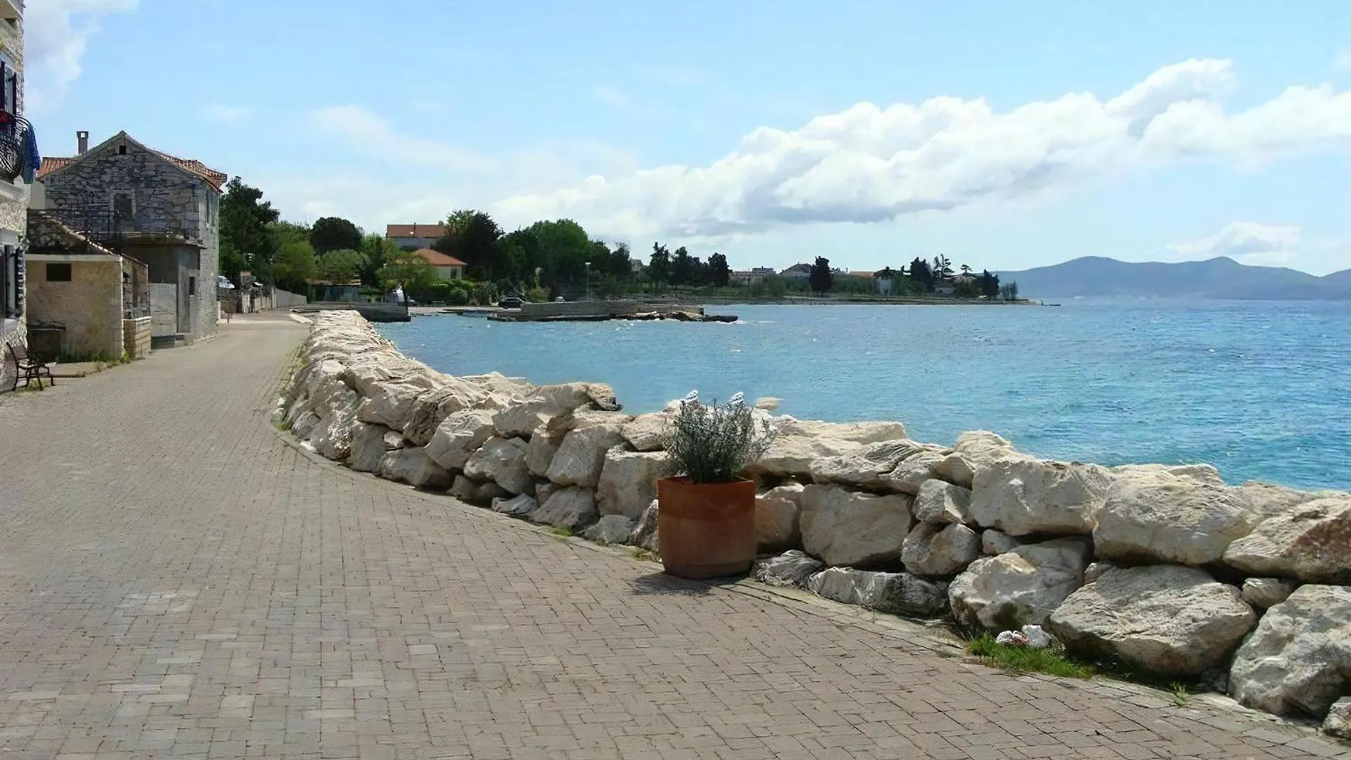 Apartment Modernes Appartement Mit Balkon Bibinje Croatia